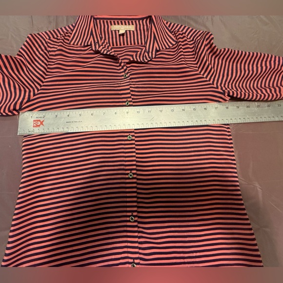 Banana Republic 100% Silk Coral Pink/Navy Blue Striped Button Down Shirt Size XS - Picture 7 of 10